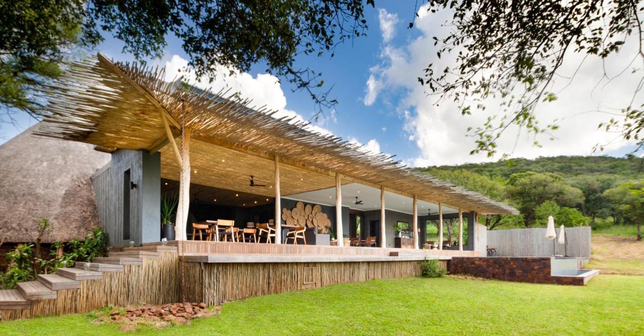 Sungulwane Private Game Lodge Hluhluwe Esterno foto