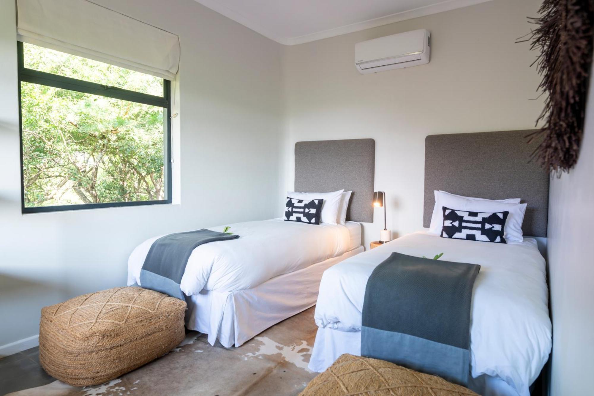 Sungulwane Private Game Lodge Hluhluwe Esterno foto
