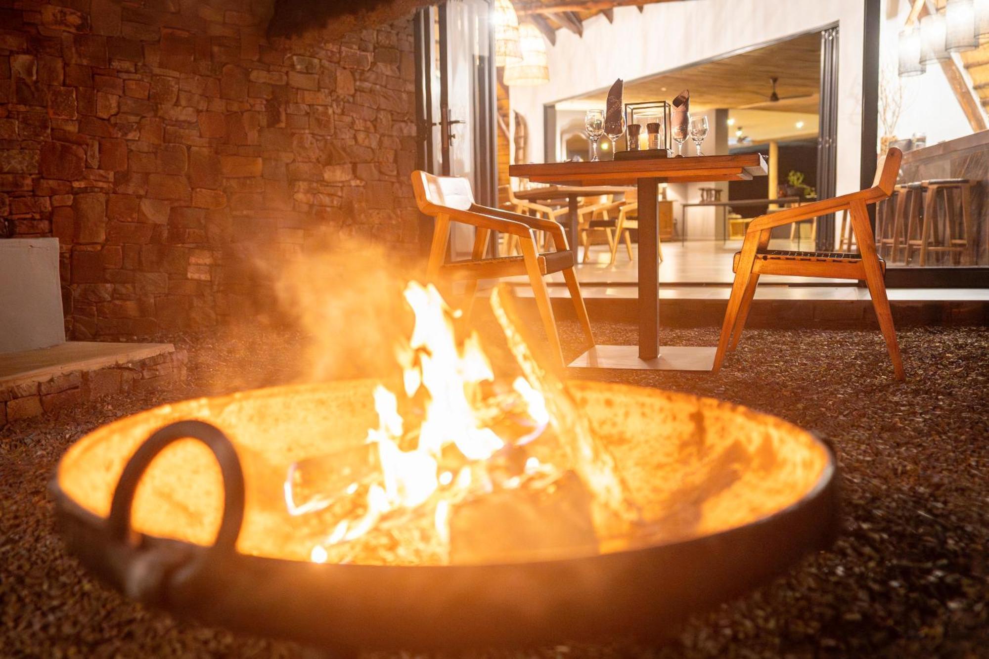 Sungulwane Private Game Lodge Hluhluwe Esterno foto